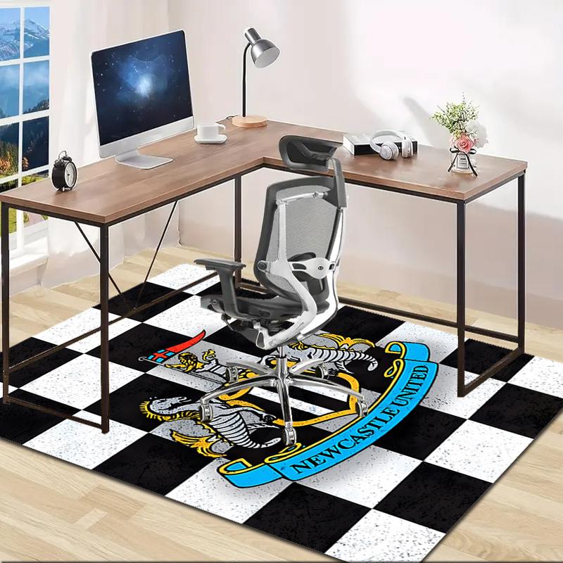 1pc Football Team Design Area Rug - Non-Slip, Soft & Cozy Floor Mat for Living Room, Bedroom, Office - Indoor/Outdoor Decorative Carpet