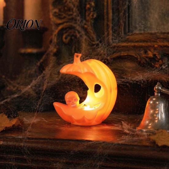 Halloween Pumpkin Skull Decoration LED Light-Up Moon Figurine, Spooky Face Crescent Atmosphere Props for Secret Room Night Light Home Desktop