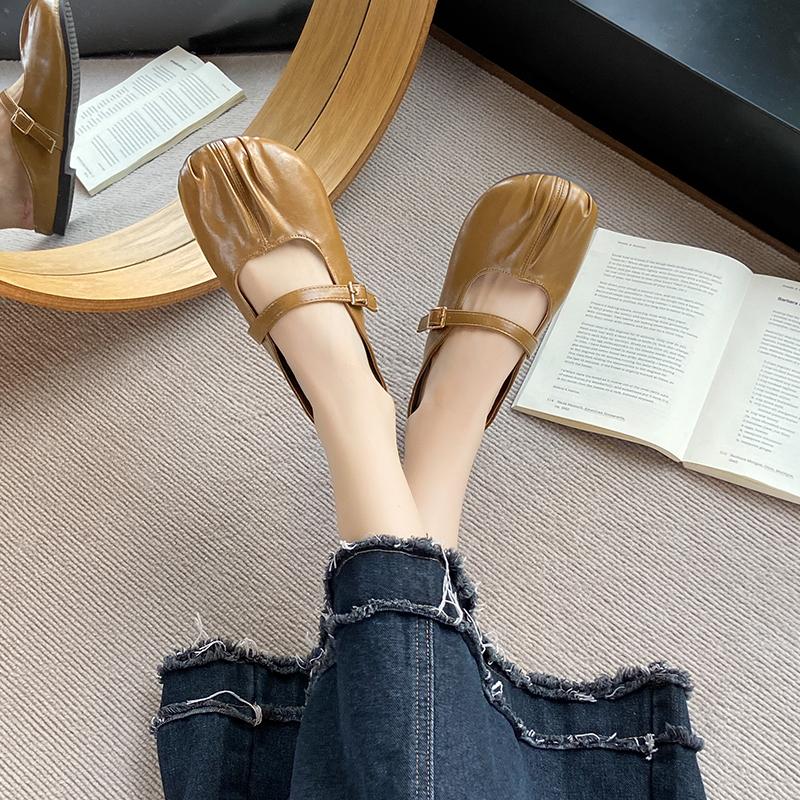 CRLAYDK Mules for Women Adjustable Strap Backless Leather Loafers Slip On Flat Casual Party Work Fold Slides Shoes