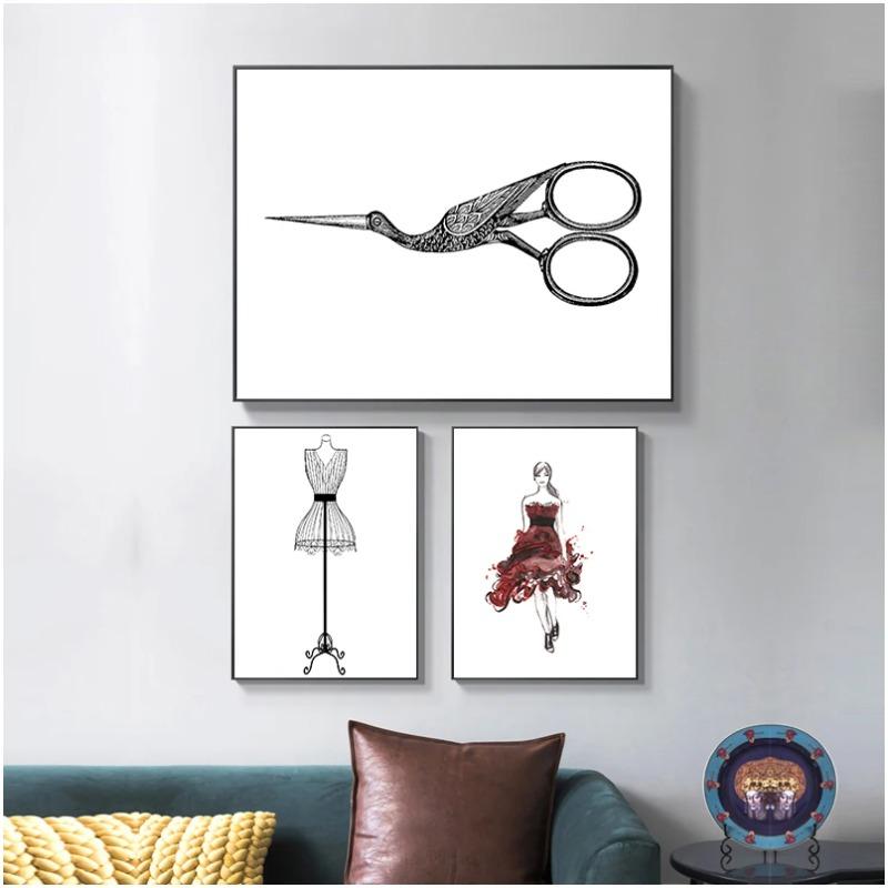 Sewing Print Fashion Wall Art Picture Room Wall Decor , Vintage Fashion Sewing Machine Poster Model Mannequin Canvas Painting