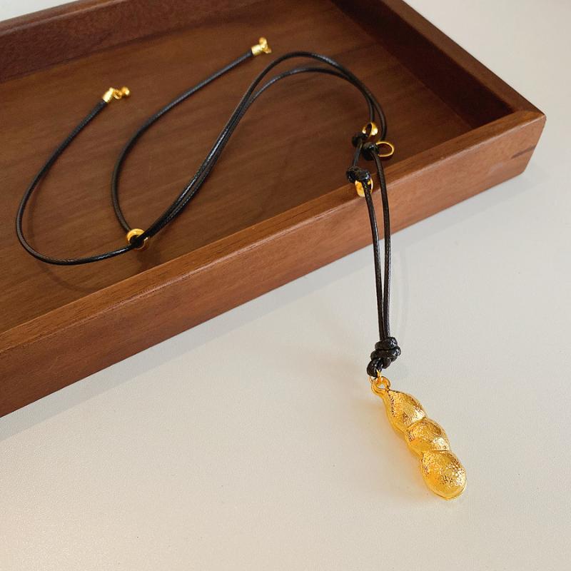 Fashion Exquisite Bean Pod Pearl Pendant Necklace Simple Versatile Long Sweater Chain Pendant Necklace Jewelry Accessories Gifts