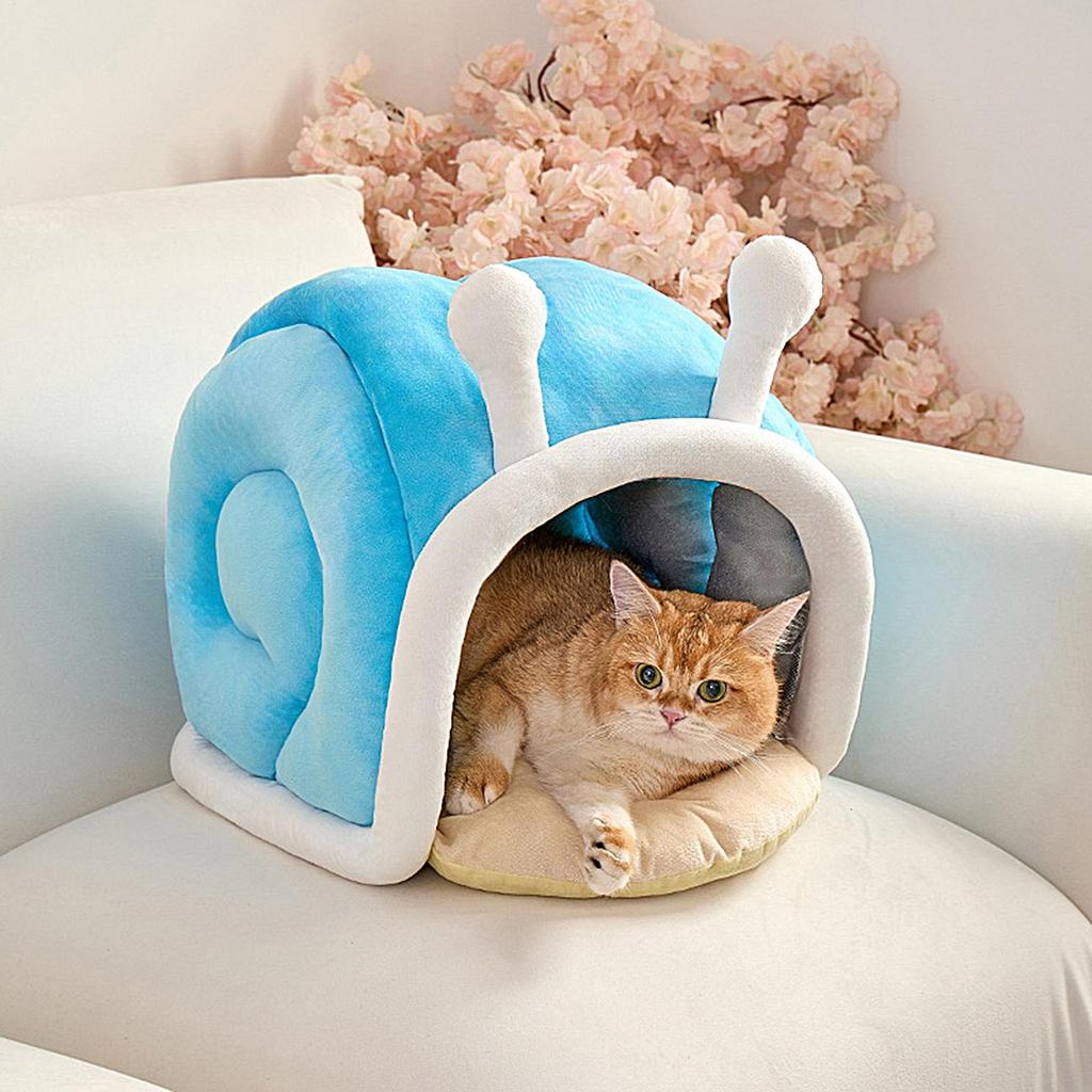 Snail shaped cat nest Semi Enclosed Cat Winter Warming Bed indoor cat and small dogs house Pet Accessories for Winter Travel