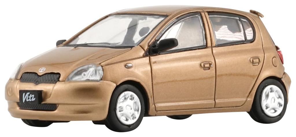 BM CREATIONS Toyota 1998 Zlatá LHD Hotový model 1/64 Vitz/Echo 5-dveřový