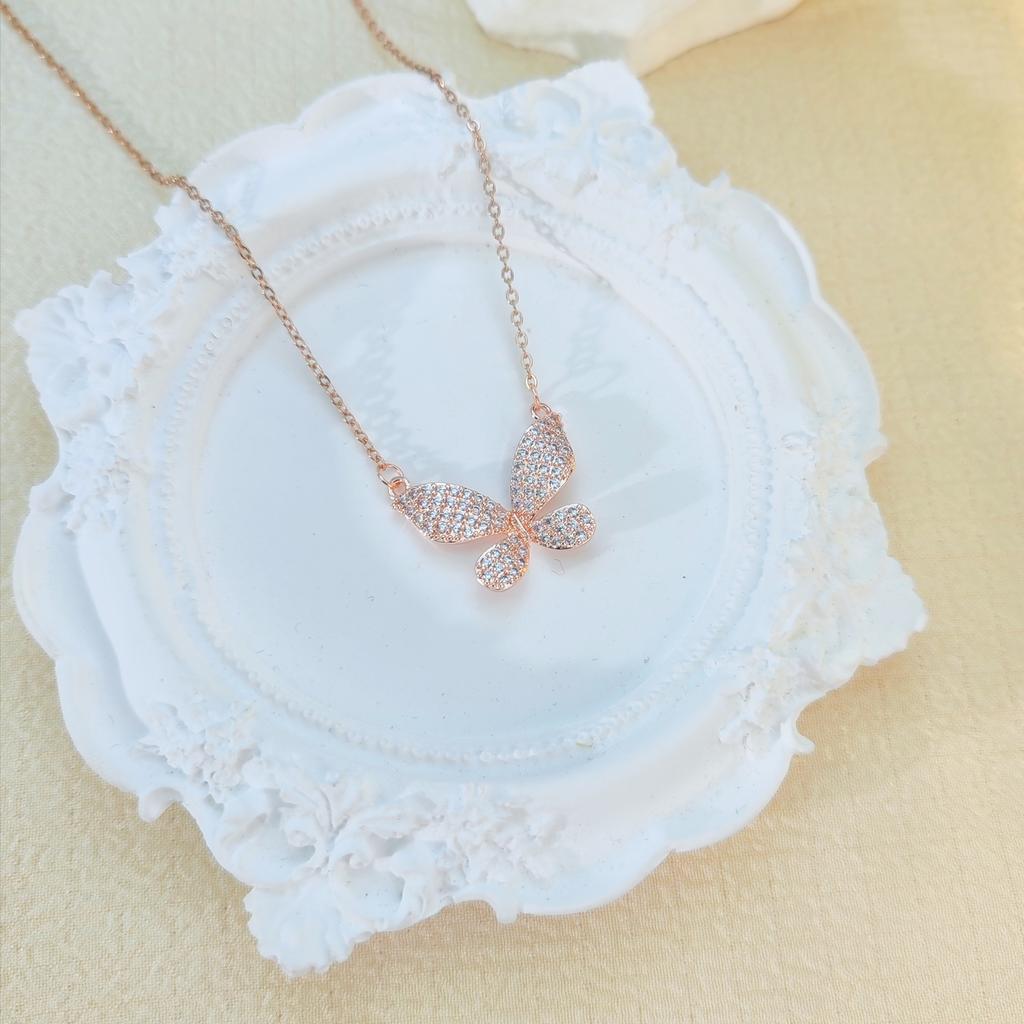 Full Diamond Butterfly Necklace Women'S Premium Light Luxury Fresh Zircon Pendant Clavicle Chain Jewelry