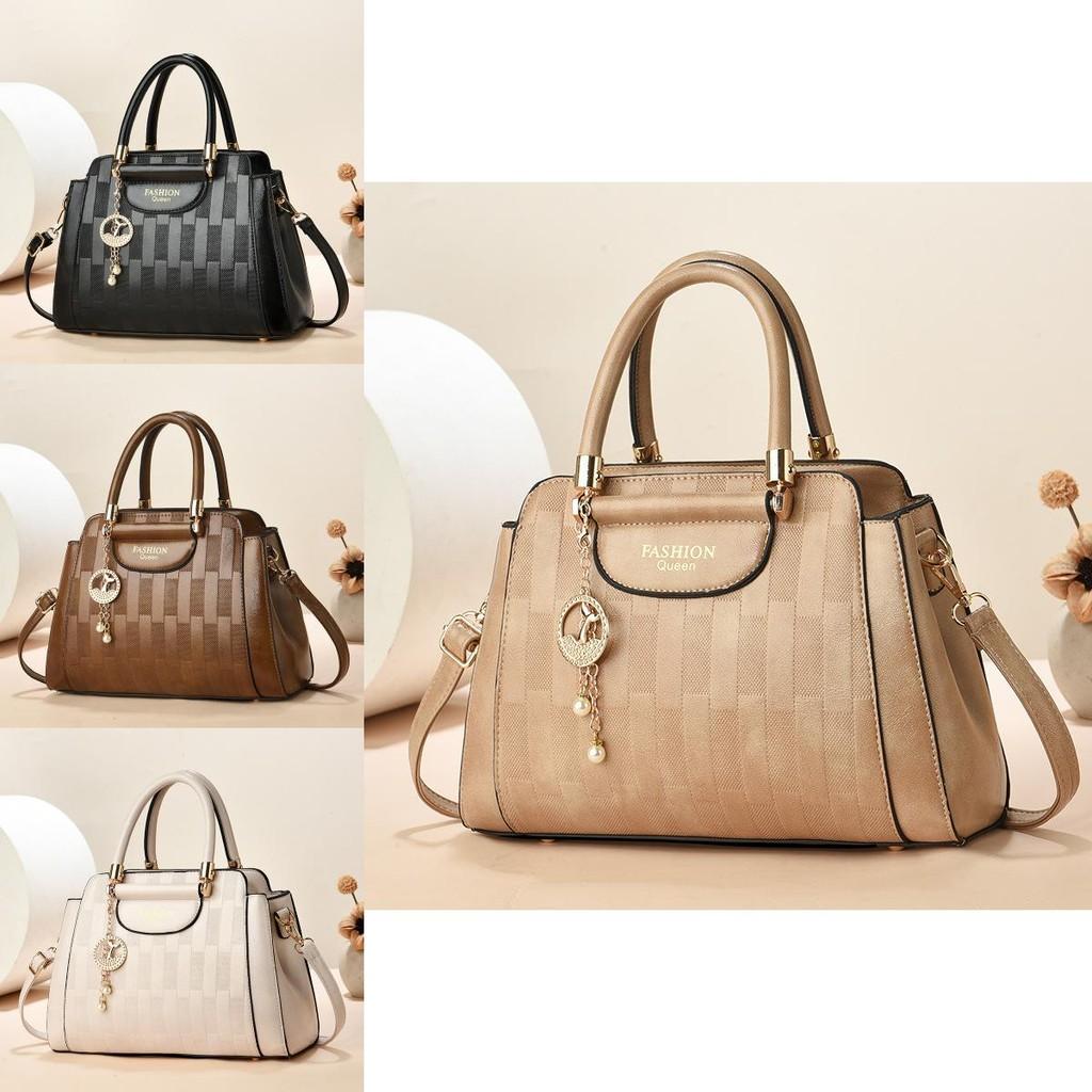 Stylish And Functional Mom's Commuter Bag In Assorted Colors Perfect For Daily Wear