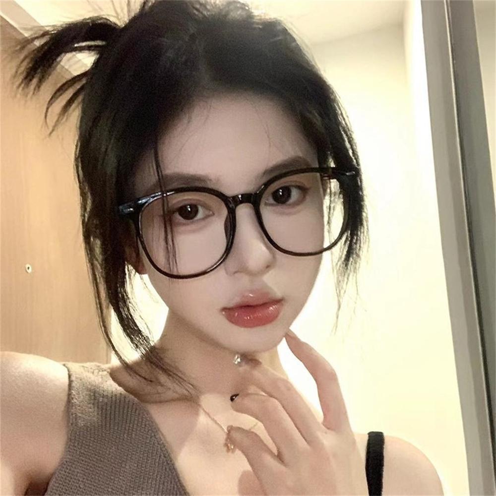 Women Anti-Blue Light Glasses Ultra-Light Reading Glasses Men Fashion Computer Eyewear Transparent Frame Flat Light Eyeglasses