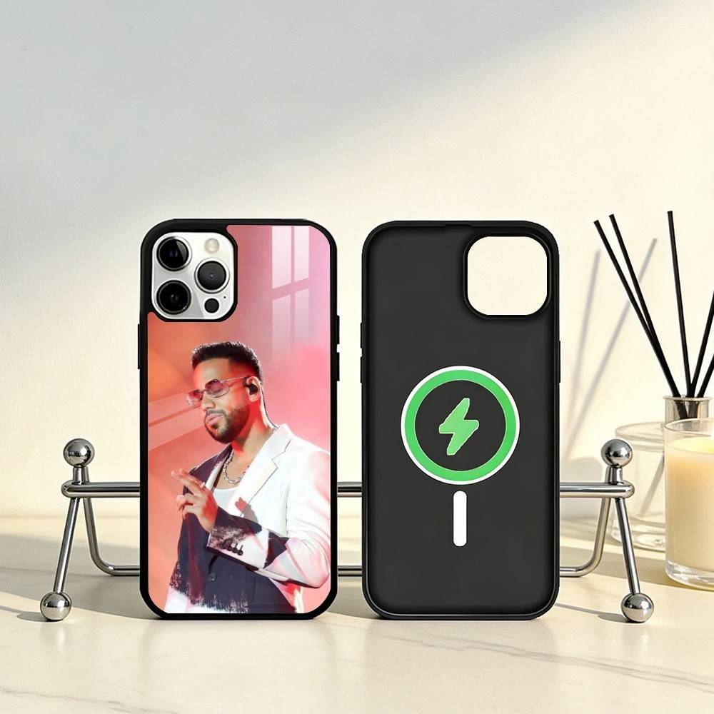 Singer Romeo Santos Phone Case For iPhone17,16,15,14,13,12,11 Plus,Pro Max Magnetic For Magsafe Wireless Charging