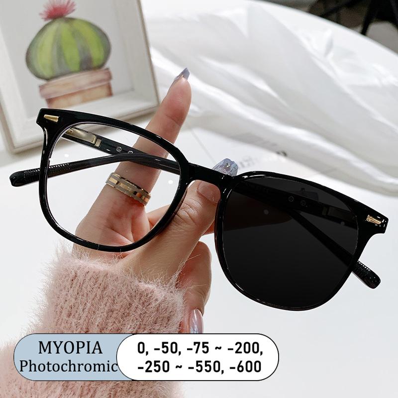 Fashion Women Square Japanese Style Optical Myopia Glasses Blue Ray Photochromic Gray Vision Care Eyeglasses