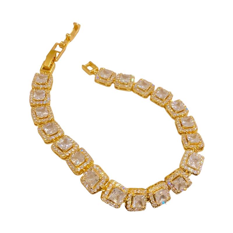 18K Gold Plated Zircon Square Bracelet - Elegant Korean Style Vintage Jewelry for Women