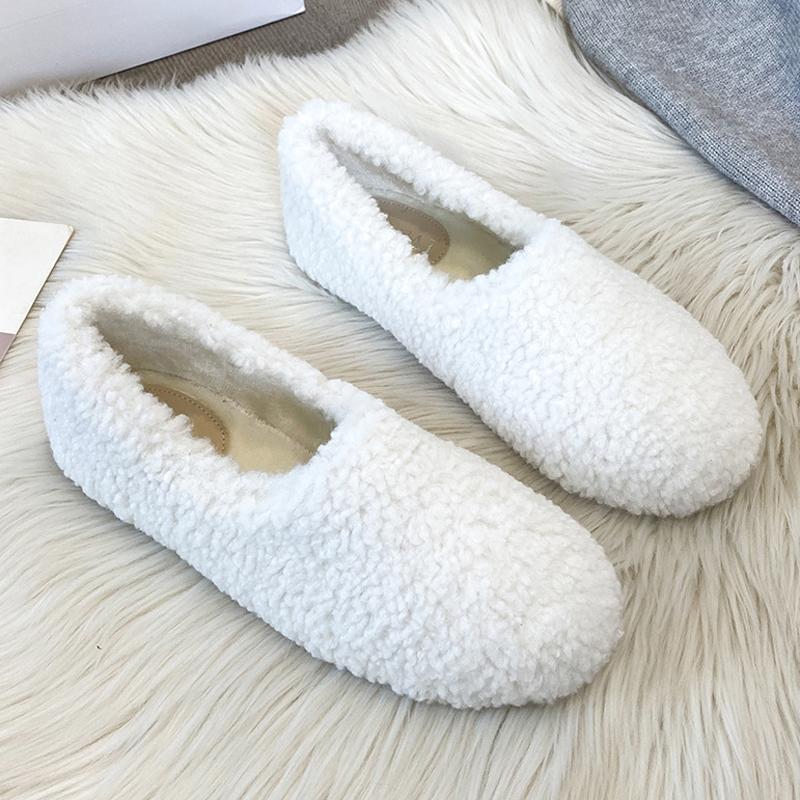 Fashion Plus Size 34-43 White Lambswool Loafers Woman Winter Cotton Shoes Warm Plush Mocasines Mujer 2025 Ladies Daily Sheep Fur Flats