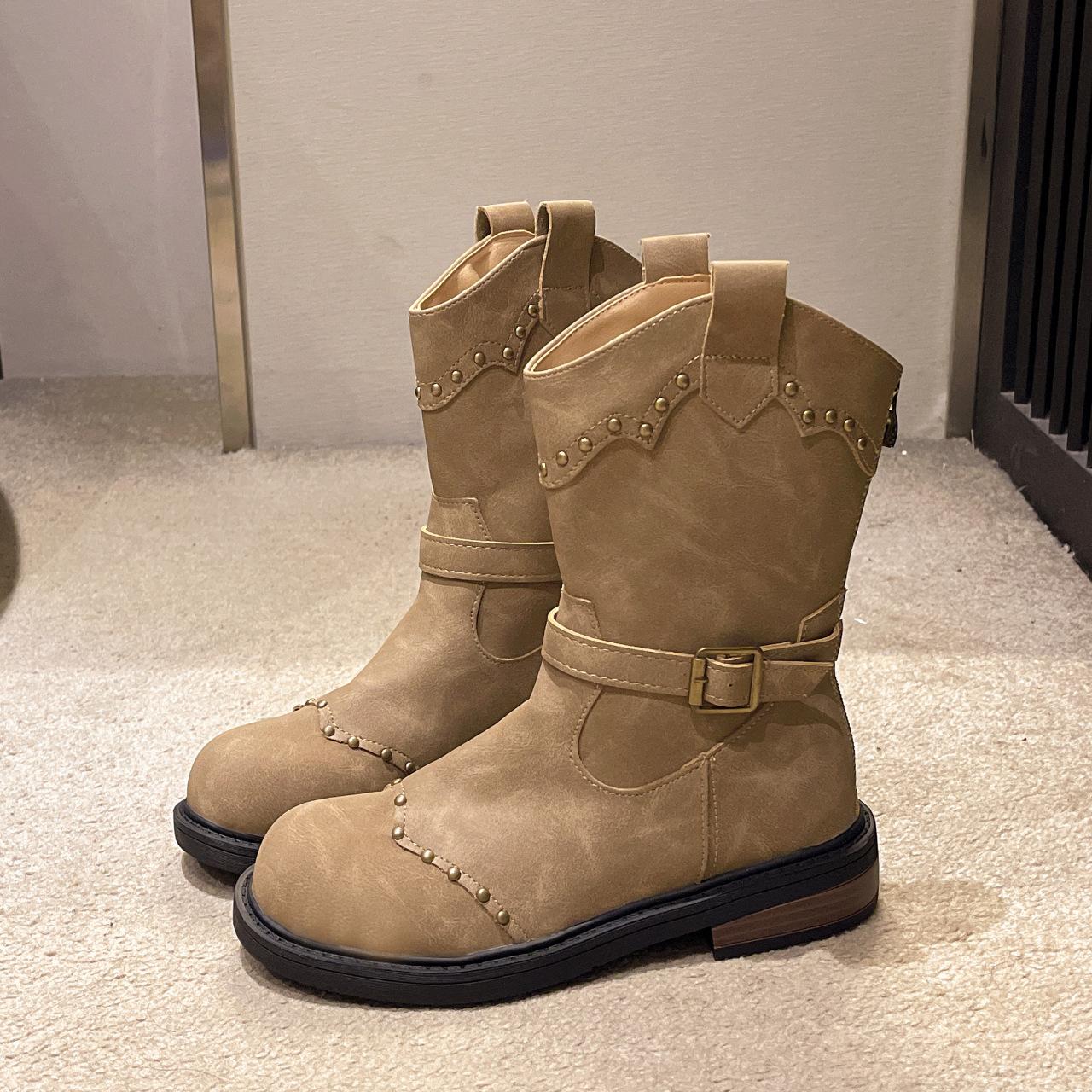 

Ретро пряжка ремня западные ковбойские сапоги 2025 осень и зима новые рыцарские сапоги женские толстый каблук толстая подошва короткие ботинки Мартин женские 40