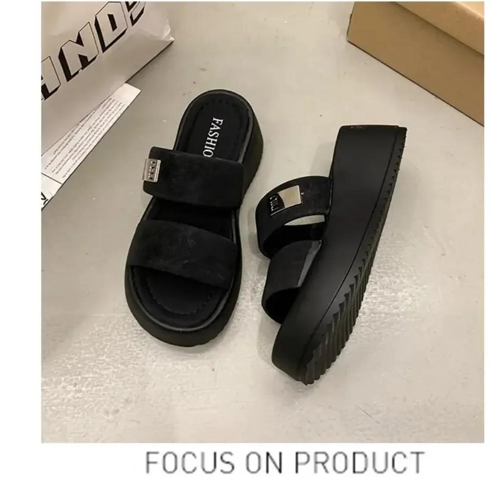 

2025 Summer New Fashion Letter Ins Korean Version of Beach Sponge Cake Heel Women s Shoes Beach Sandals womens shoes sandals 35 чёрный