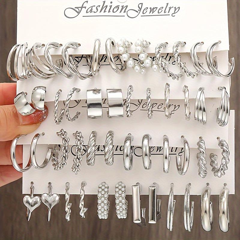 Fashion Creative Simple Earrings Set for Women Vintage Temperament Hollowed-out Butterfly Love Earrings Jewelry Gifts 2026 New