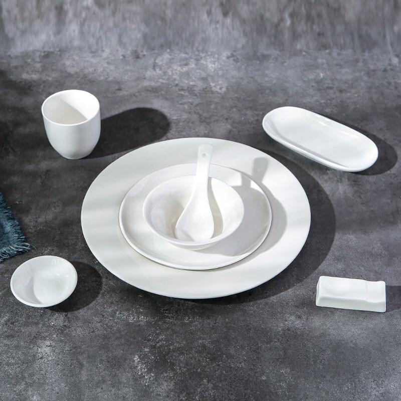 

Sweet & Elegant Bone China Dinnerware Set