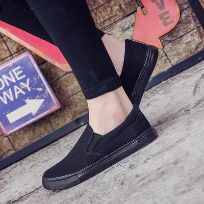 Vier Jahreszeiten Heißer Verkauf Canvas Schuhe Herrenschuhe Bequeme Ganz Schwarze Schuhe Herren Casual Einfarbig Fußsatz Ein Pedal Übergröße Schuhe