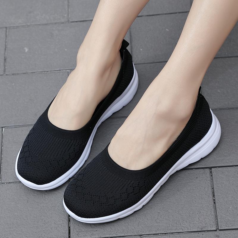 Sneakers Women Casual Shoes Light Breathable Mesh Tennis Summer Knitted Vulcanized Shoes Outdoor Slip -On Sock Shoes Plus Size