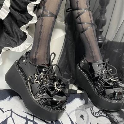 Chaîne de mode Décoration Boucle étoile Chaussures Lolita Femmes Doux Nœud Mary Janes Chaussures Cuir Verni Y2K Hot Girl Punk Gothique Talons Hauts
