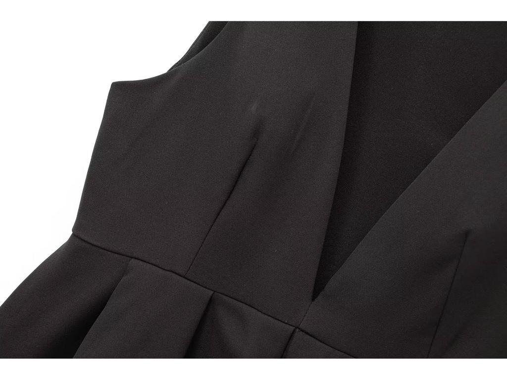 2024 Autumn/Winter Women's Wavy Hem Midi Skirt with Deep V-Neck Cinched Waist Sleeveless Top