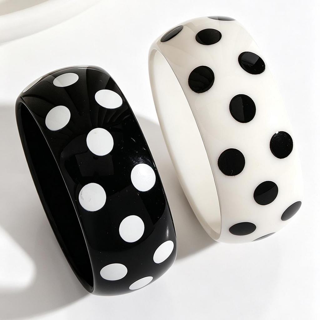 Hong Kong Style Retro Black & White Polka Dot Earrings: Double Layer Round Acrylic for Women
