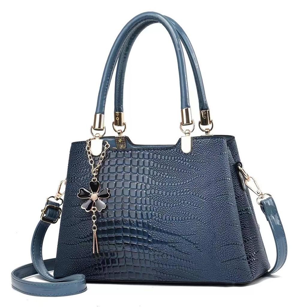 Stylish Pu Handbag For Women With Versatile Colors And Classic Retro Design Ideal For Everyday Use