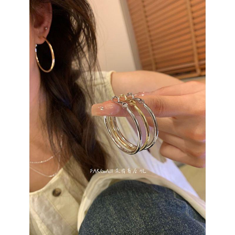 

Giant Easiest for Match Square round Face Female Stud Earrings Best Selling Simple Bracelet