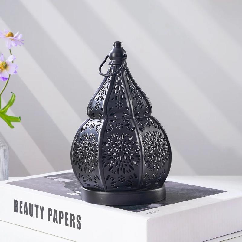1pcs Iron Gourd Hollow Candlestick Projection Atmosphere Garden Lamp Courtyard Decoration Lamp Home Decoration Ornament