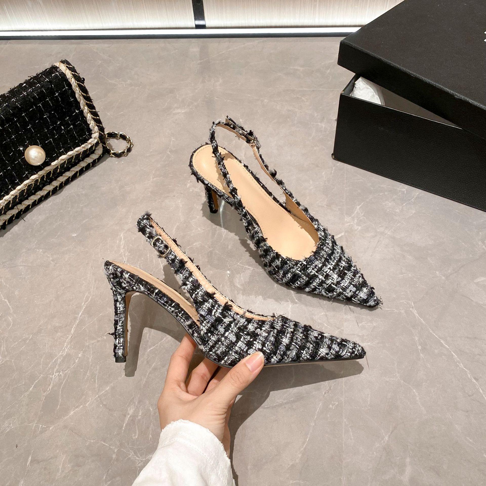 

WO Huizhou 2025 new European and American sheepskin bag head rear empty sandals fine heel coarse woolen pointed dark brown black 40