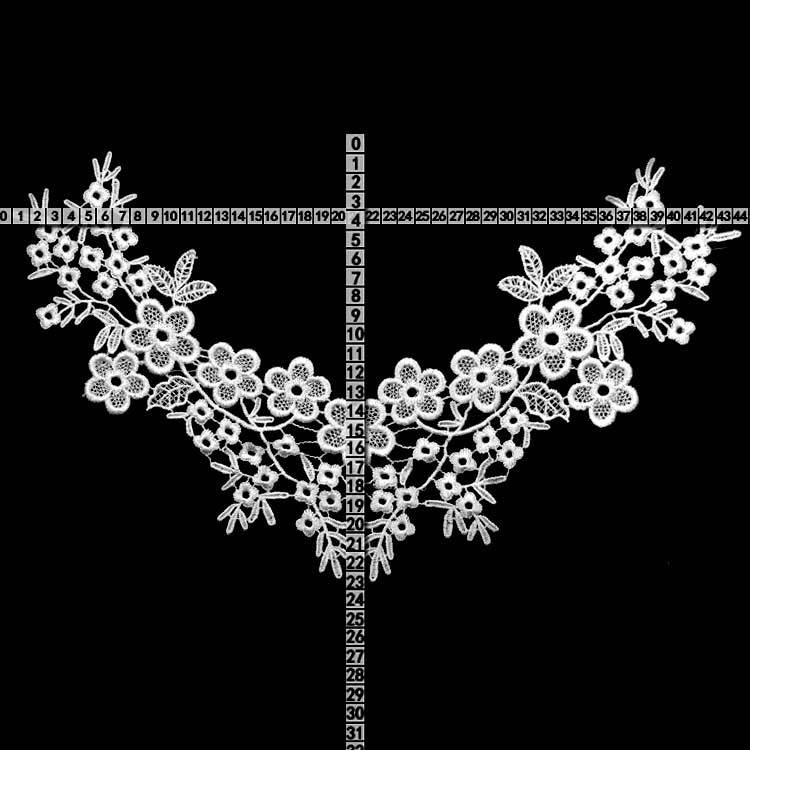 2PCS Water-soluble Lace Embroidery Hollow Corsage Collar Flower DIY Fake Collar Lace Accessories Wedding Dress Collar Decoration