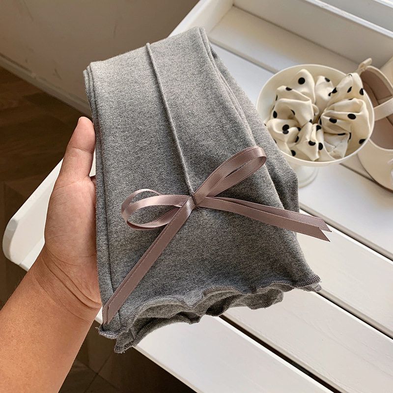 2025 Autumn New Style Knitted Jacket for Young Girls, Stylish Bow Sweater Cardigan with Flared Pants