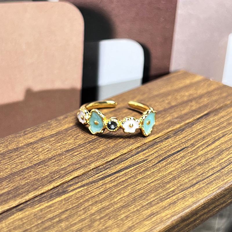 2026 Sweet and Cool Colorful Drip Glaze Temperament Court Style Retro Ring Female Flower Niche Ring
