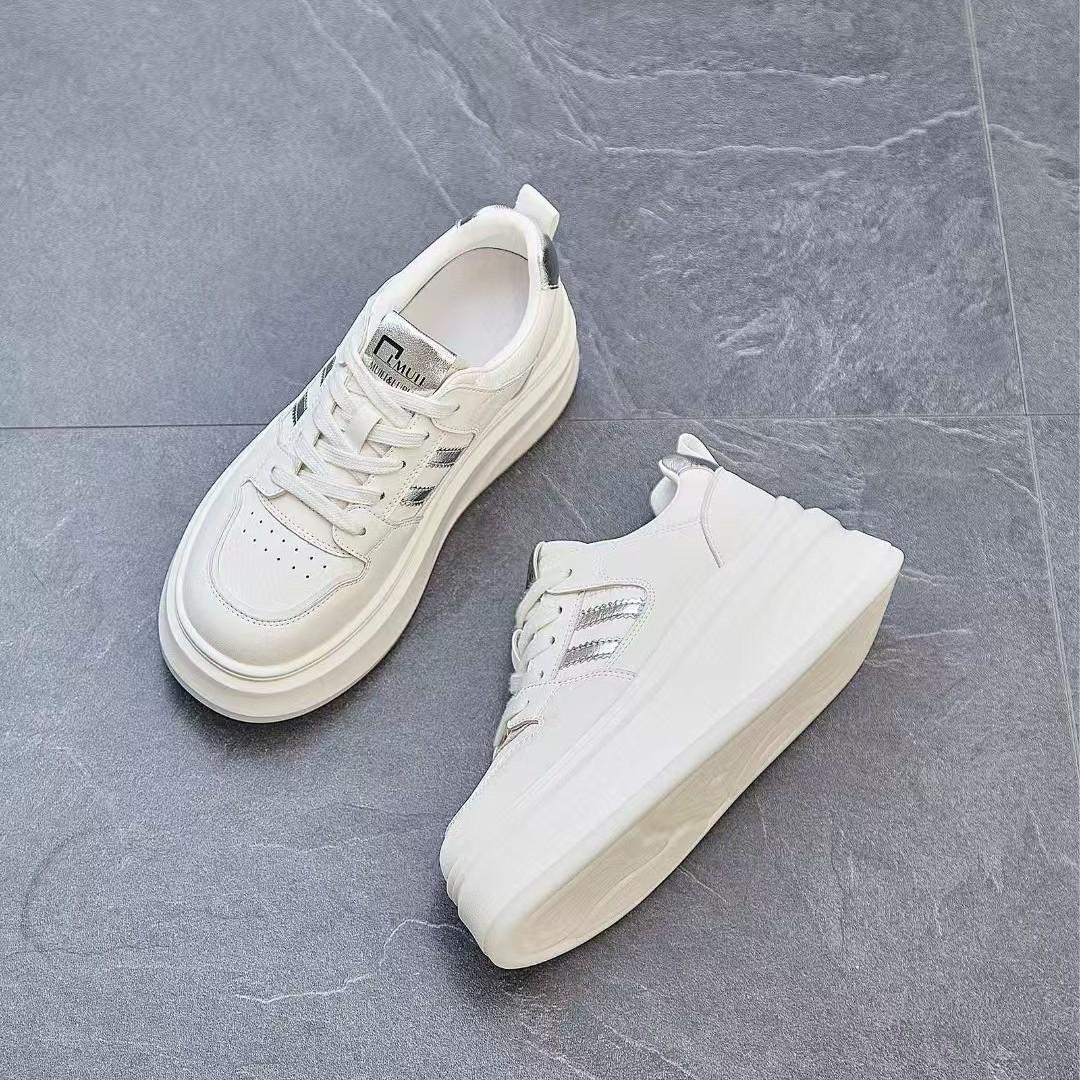 

Leather little white shoes women s board shoes autumn versatile platform sports casual shoes light small height increase single shoes 40