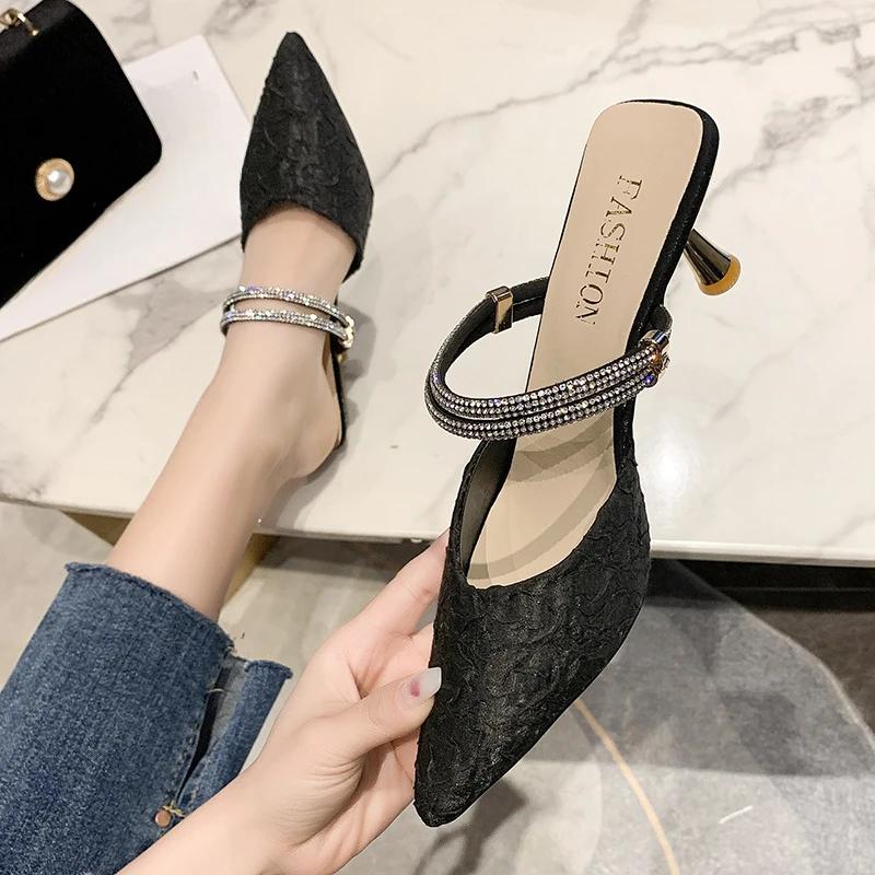 

2024 Новые летние модные удобные элегантные повседневные износостойкие универсальные сандалии со стразами в стиле тапочек 40 чёрный