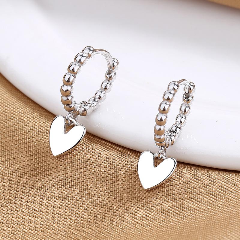 Peach Heart Earrings, Ear Buckles, Super Fairy, Small, Fresh And Simple Earrings, Temperament, Plain Circle Tide Niche Love Earrings