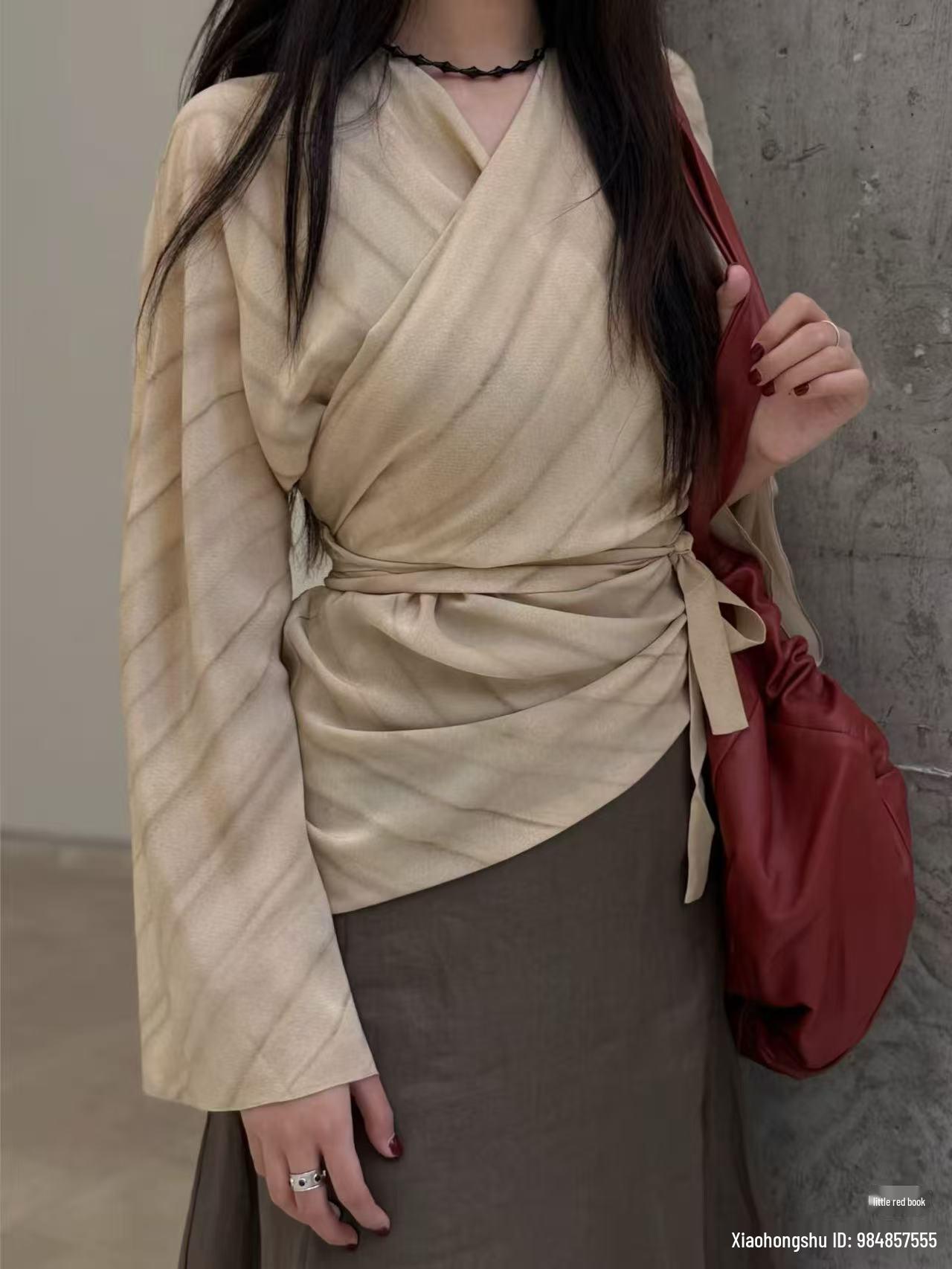 

Women s Spring/Summer 2026 French Light Yellow Striped Silk V-neck Wrap Shirt 36 жовтий