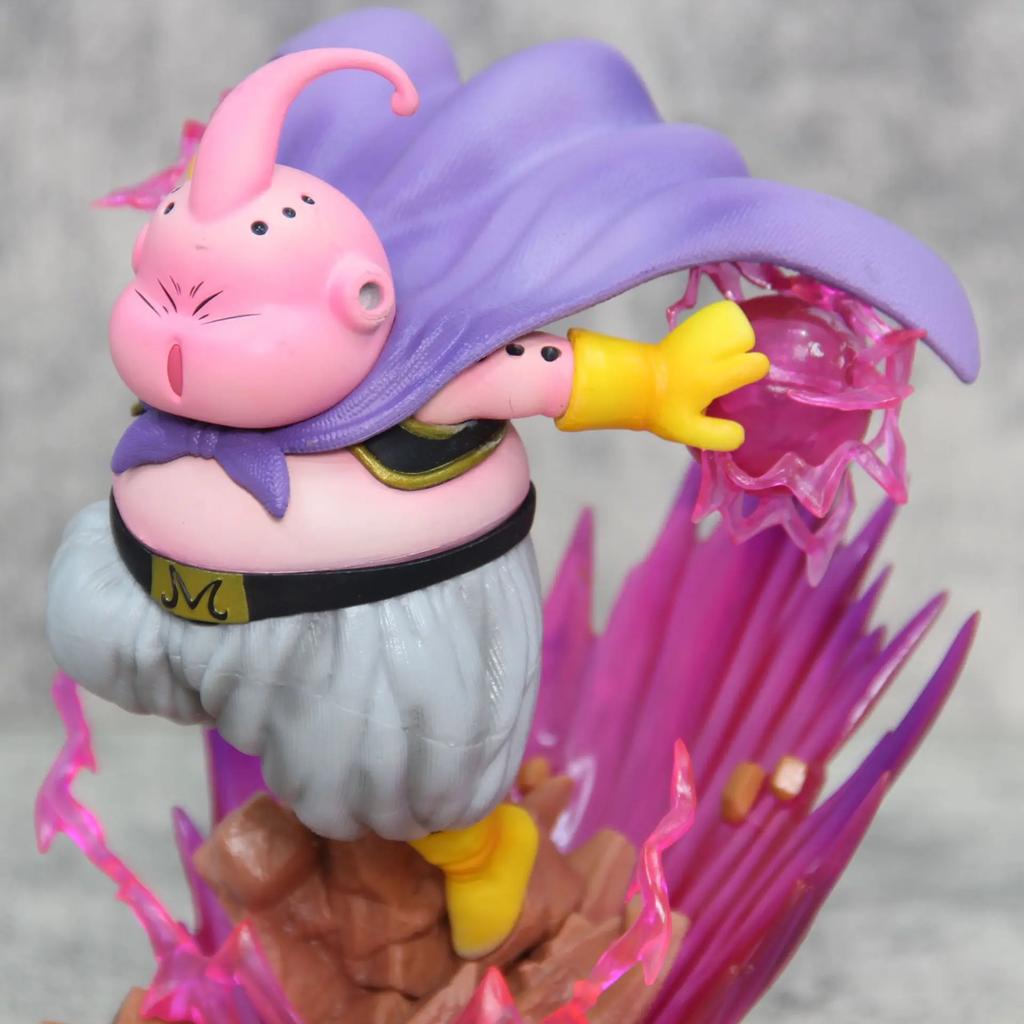 Figurine Dragon Ball Z 19cm Majin Buu Figurine Anime Gros Buu Figurine GK avec Lumière Statue PVC Modèle Poupée Jouets de Collection Beaux Cadeaux