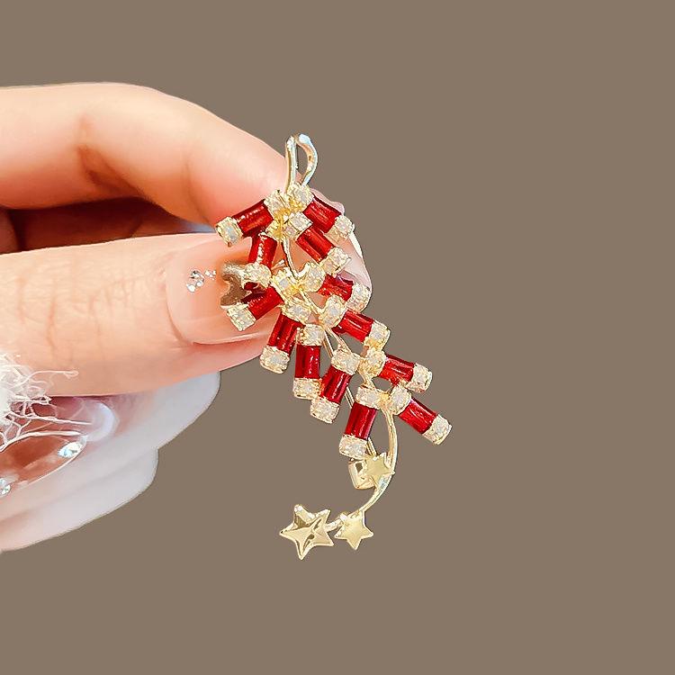 Sunward Growth Sunflower Brooch: Elegant Women's Corsage Pin for College Entrance Suits