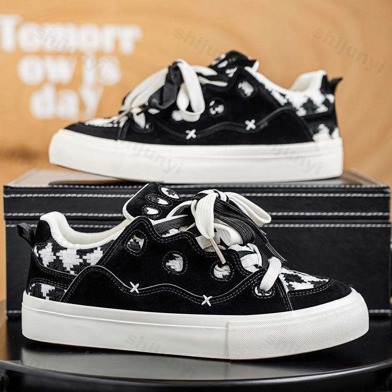 Fashion 2025 Autumn New Niche Designed Plaid Low Top Casual Shoes for Men Fashion Trend Comfortable Versatile Non Slip Lace Up Sneakers