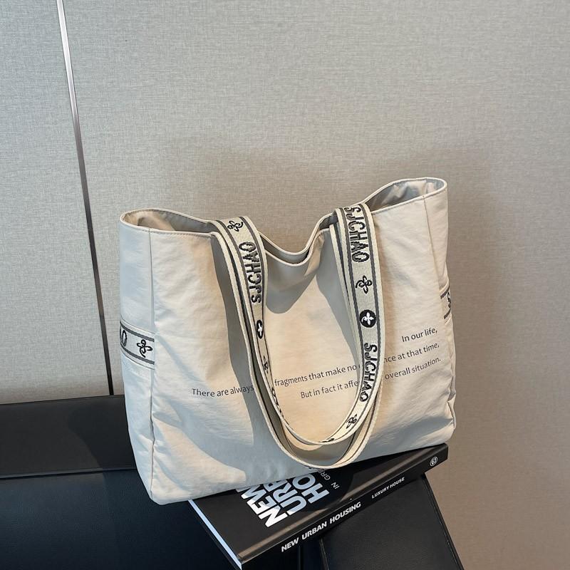 Simple Tote Bag Women's Fashion Portable Shopping Bag Large Capacity Student Class Shoulder Bag