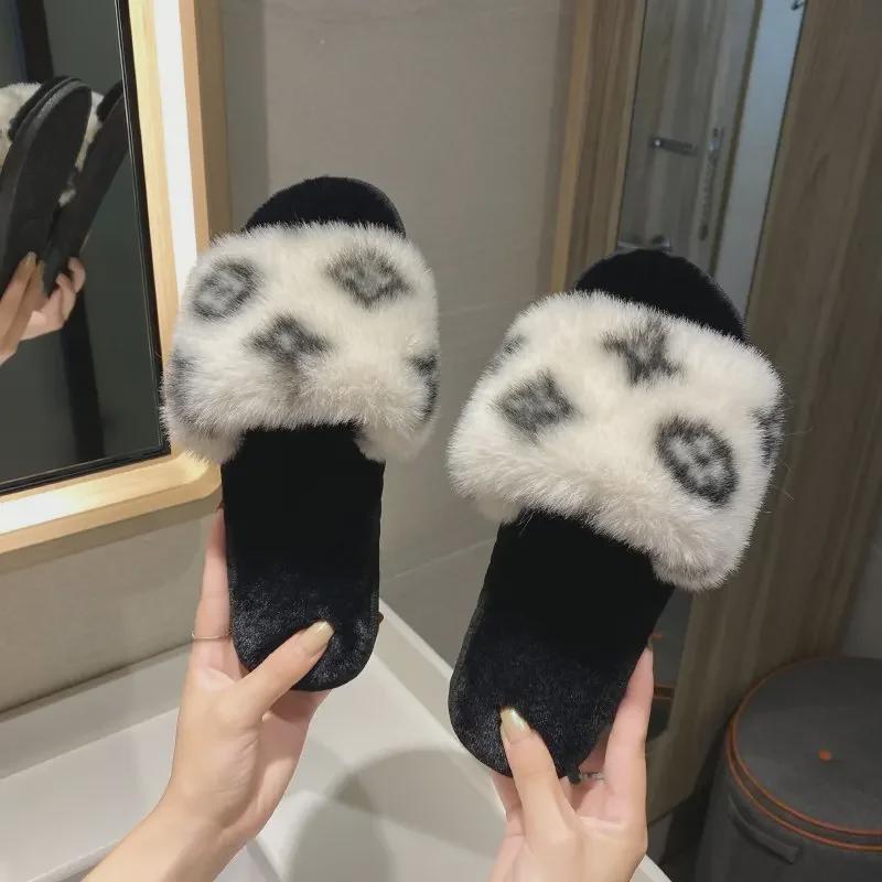 Autumn/Winter Women's Fur & Cotton Suede Slippers - Cross-Color Flat Home Wear.