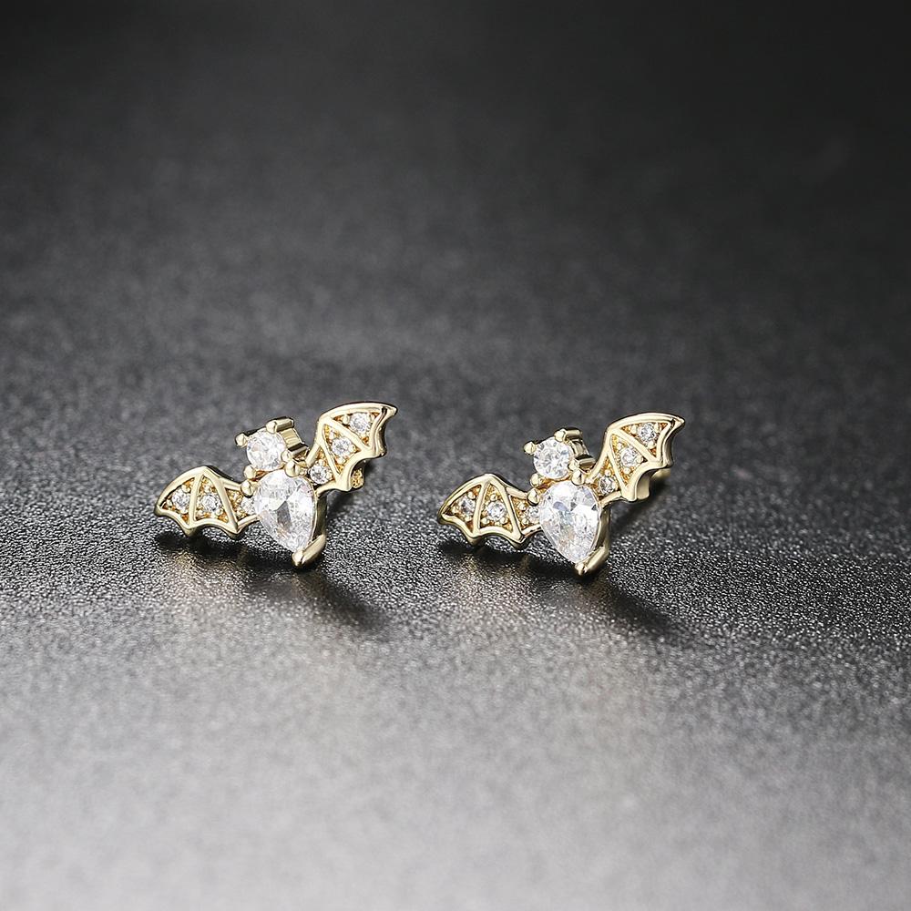 Cute Bat Stud Earrings for Women Trend Gothic Cartilage Ear Accessories Gold Zirconia Gothic Jewelry E489