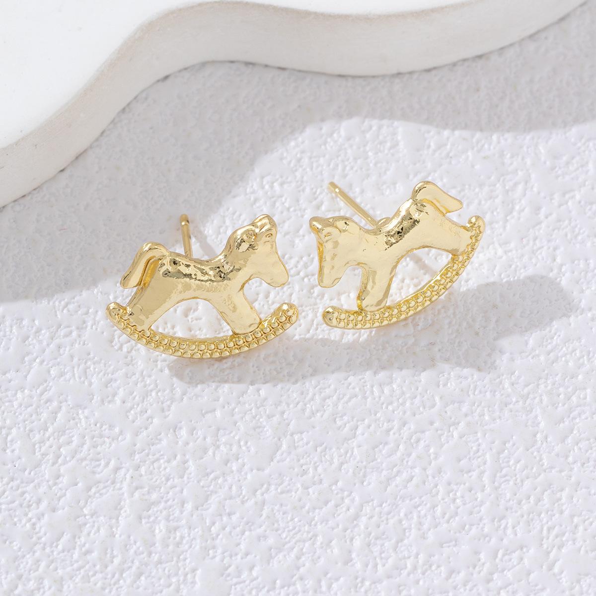 

Vintage Gold Color Texture Cute Horse Dangle Earrings for Women Unique Design Cartoon Animal Stud Earrings Fashion Jewelry Gift