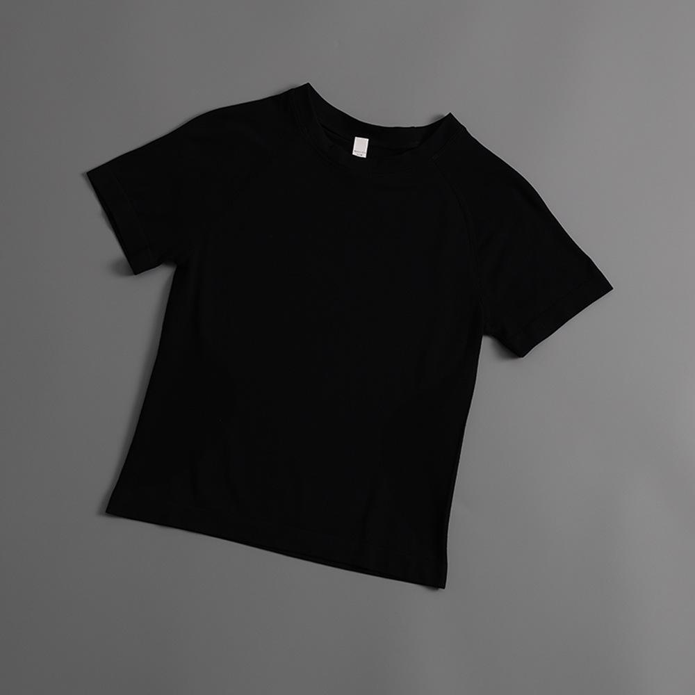 

Женская быстросохнущая футболка с коротким рукавом для фитнеса, бега, йоги, пилатеса и многого другого Extra Large чёрный