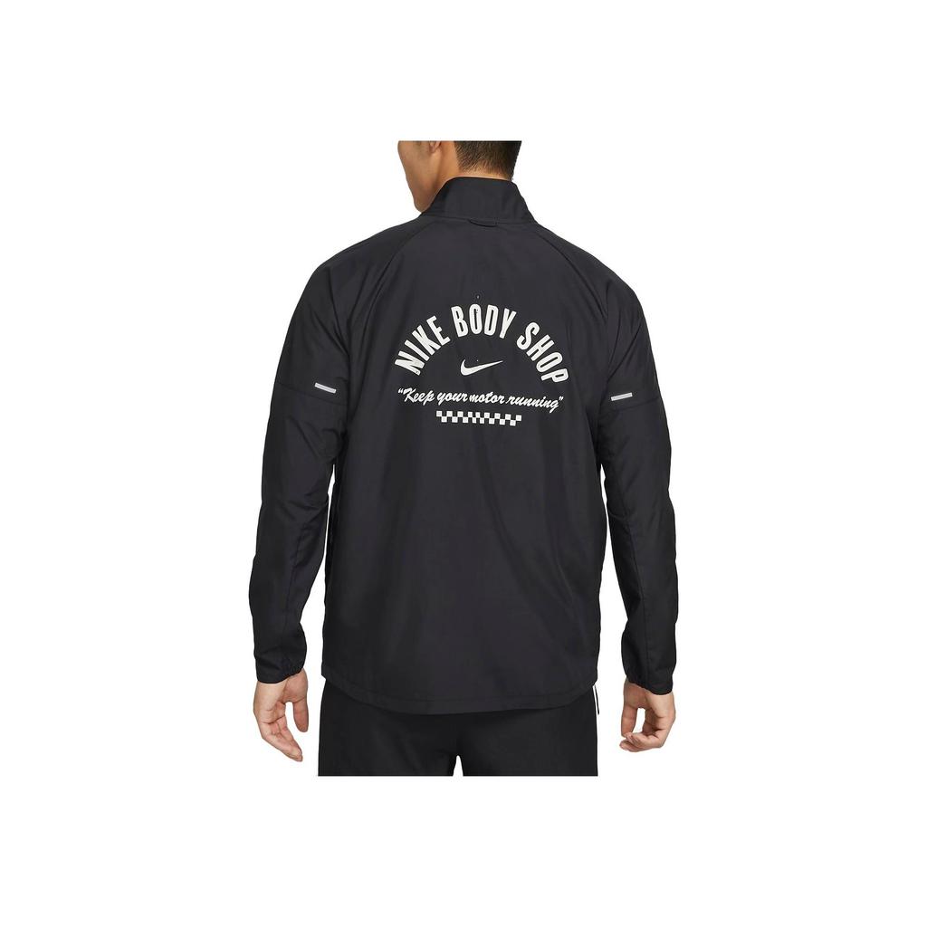Nike Dri-FIT Logo Patch Windbreaker Jacket Men Outerwear Black DV9820-010