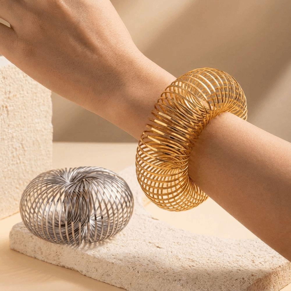 Flat Wire Geometric Bracelet Zinc Zinc Alloy Coil Cuff Bracelet Bold Retractable Bangle  Gift