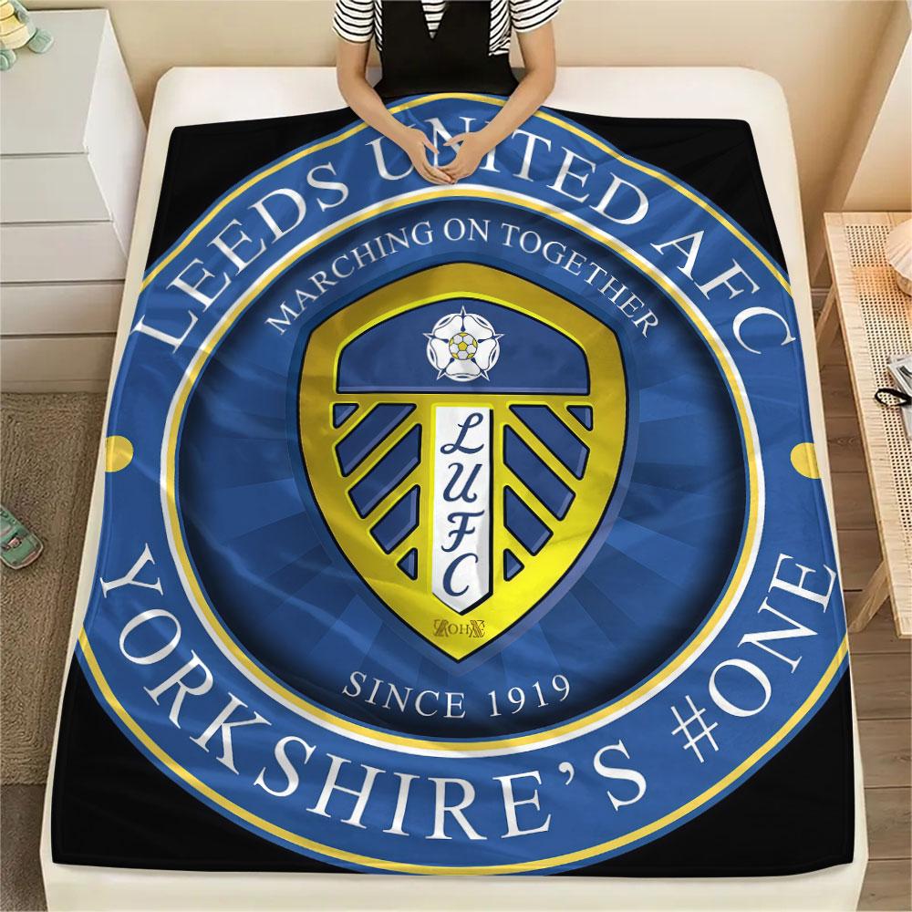 Leeds Poster Blanket, High Quality Comfortable for All Seasons, Home Decor, Warmth and Comfort