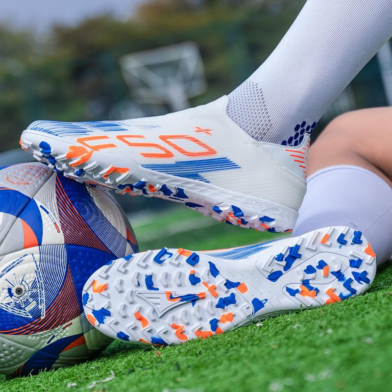 New Men Soccer Shoes Indoor Cleats Sport Comfortable Adult Non-Slip Sport Futsal Training Match Grass Ultralight Football Boots