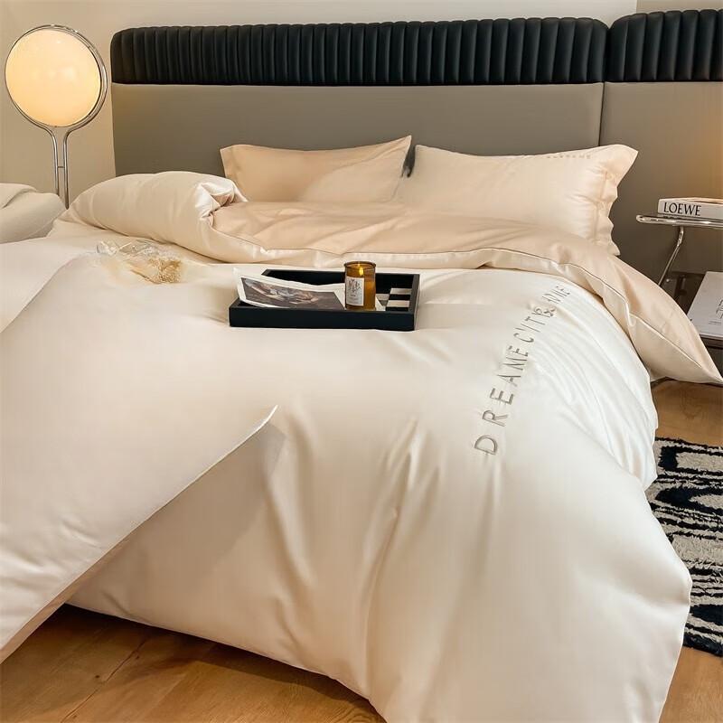 

Lilang Светлая роскошь 120 ТС Хлопок Синьцзян Комплект постельного белья из 4 предметов