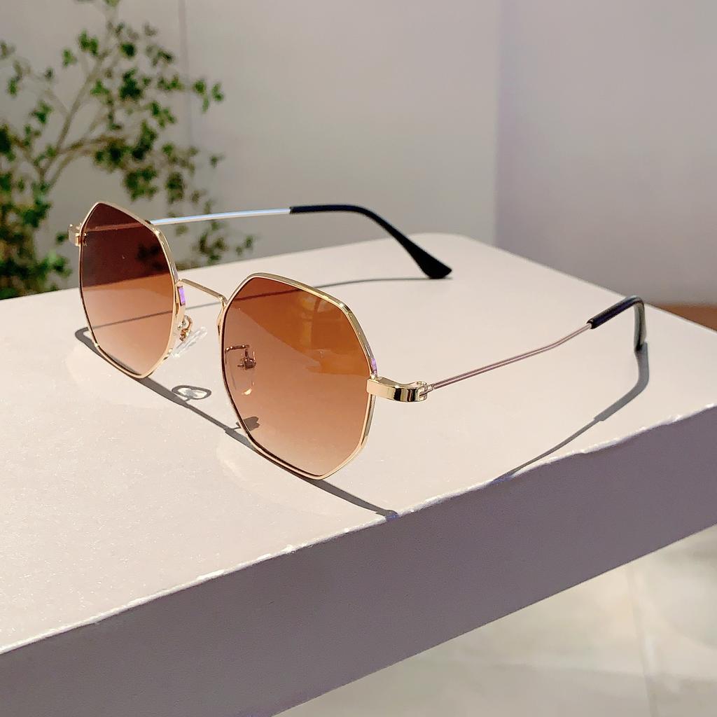 KAMMPT Vintage Polygon Sunglasses Men Women Gradient Lens Retro Chic Designer Sun Glasses Outdoor Fashion Shades