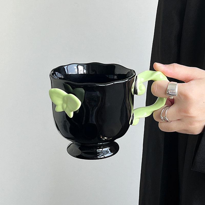 Birthday gift for girlfriends, high-end butterfly mug, girls' tall ceramic water cup, souvenir gift box.