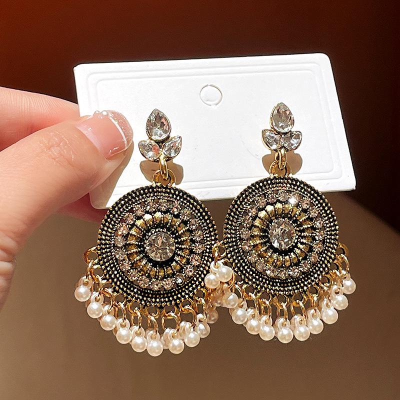 Silver Needle Retro Rhinestone Water Drop Tassel Earrings – Ethnic, New Chinese Style, Unique, Creative Heavy Industry Design